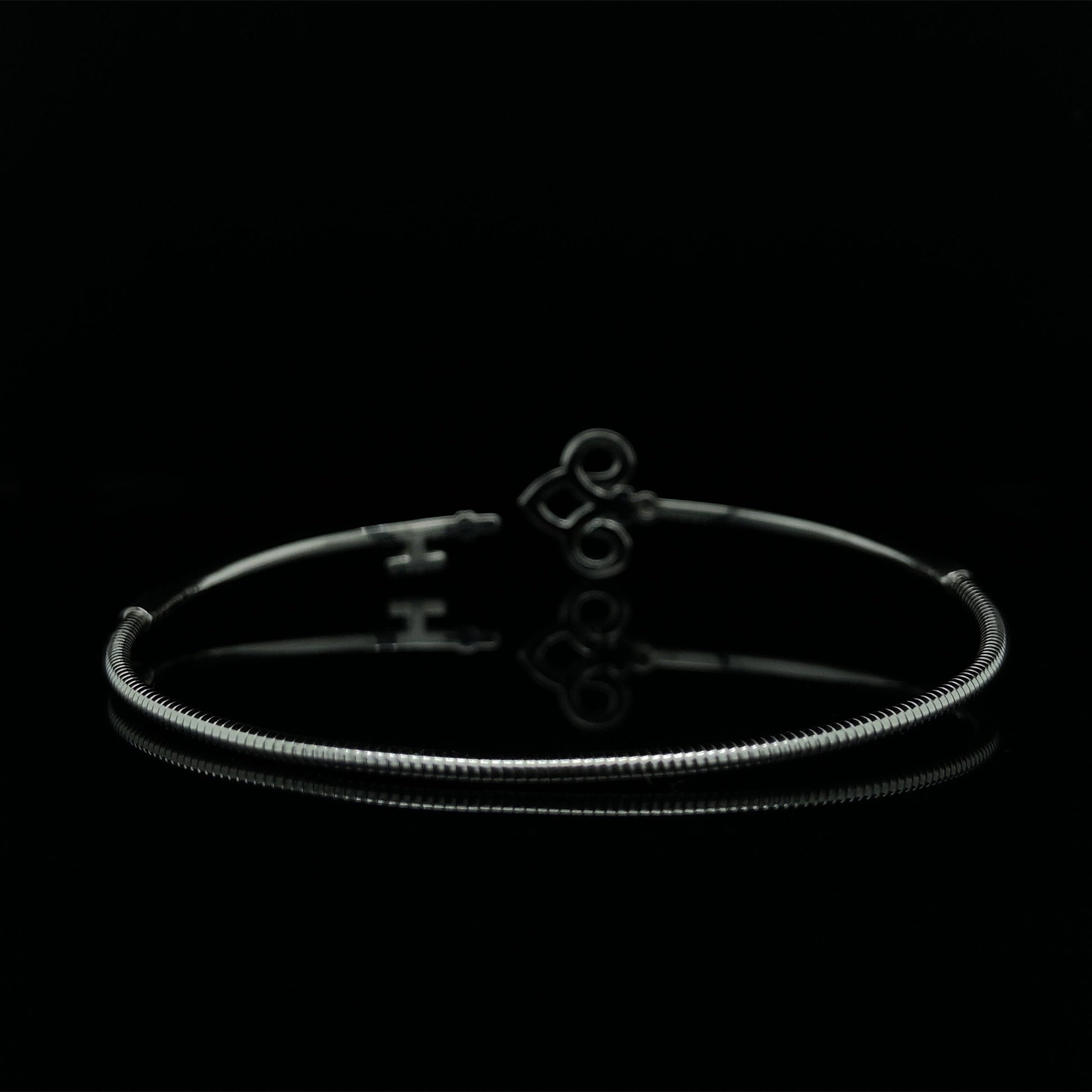 14K Gold Natural Diamond Key Cuff Flex Bangle