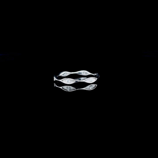 14K White Gold 0.14 CT Natural Diamond Wavy Ring