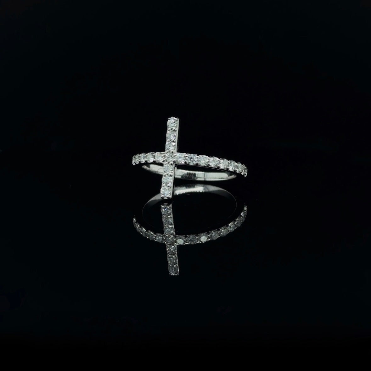 14K Gold 0.54 CT Natural Diamond Cross Ring