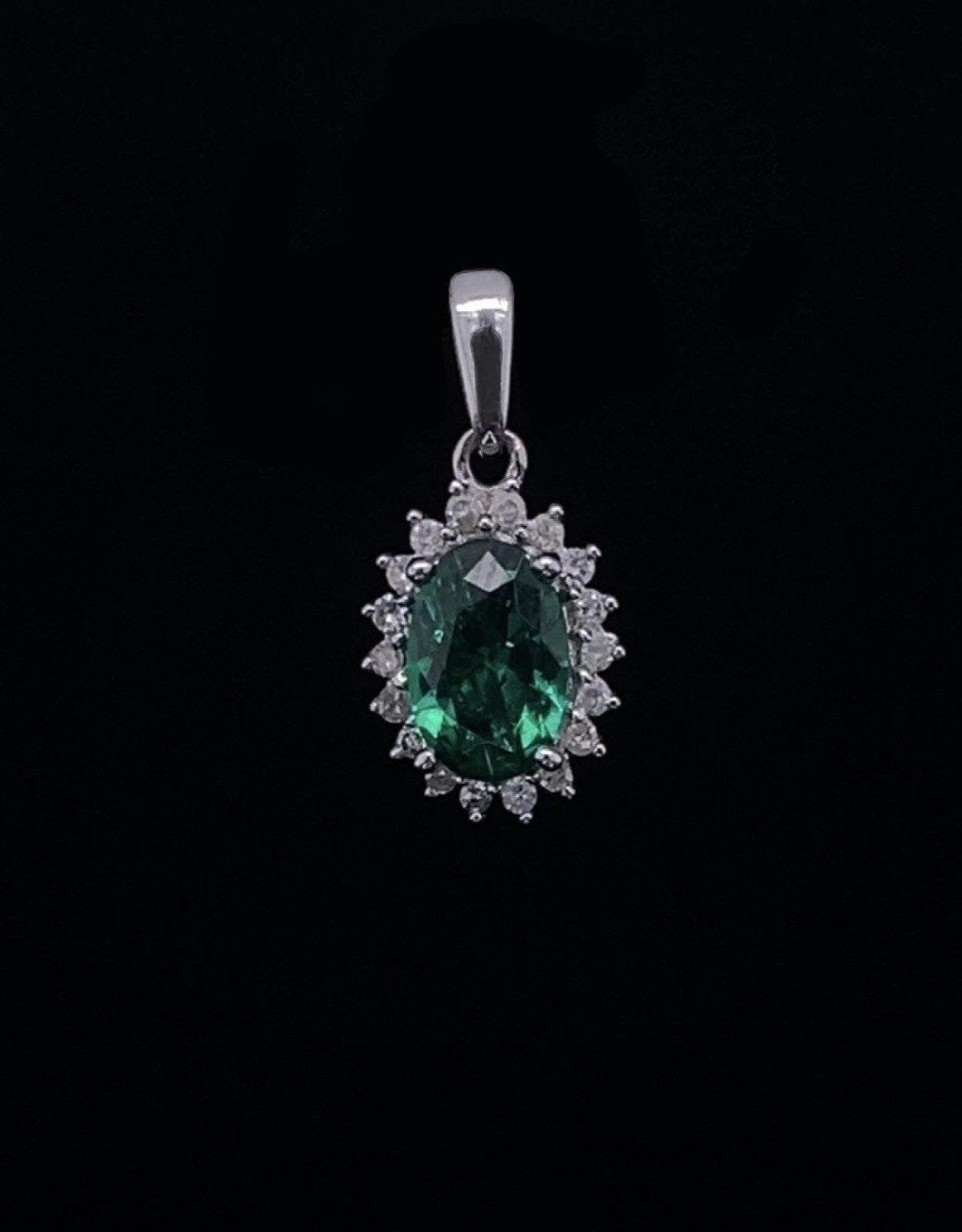 Birthstone Sets - Emerald - Givedi