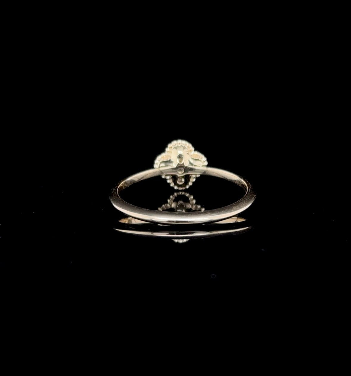 14K Gold 0.22 CT Clover Diamond Ring