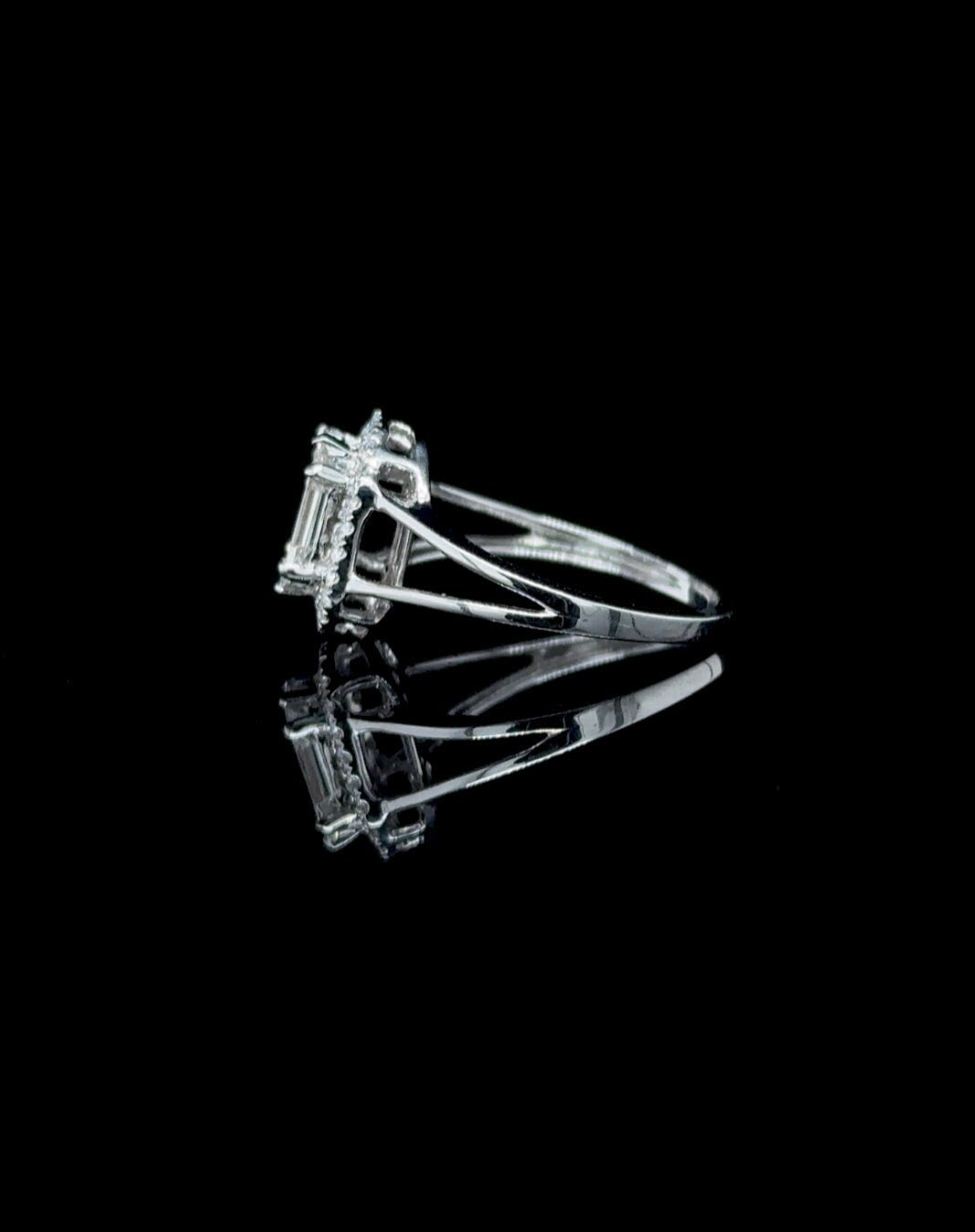 18K White Gold 0.76 CT Illusion Emerald Halo Diamond Ring
