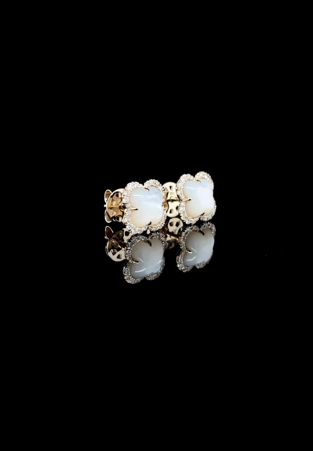 14K Gold Natural Diamond Mother Of Pearl Clover Earrings